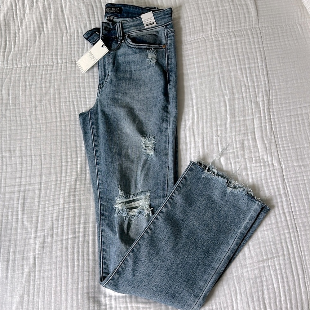 Judy Blue distressed straight leg jeans